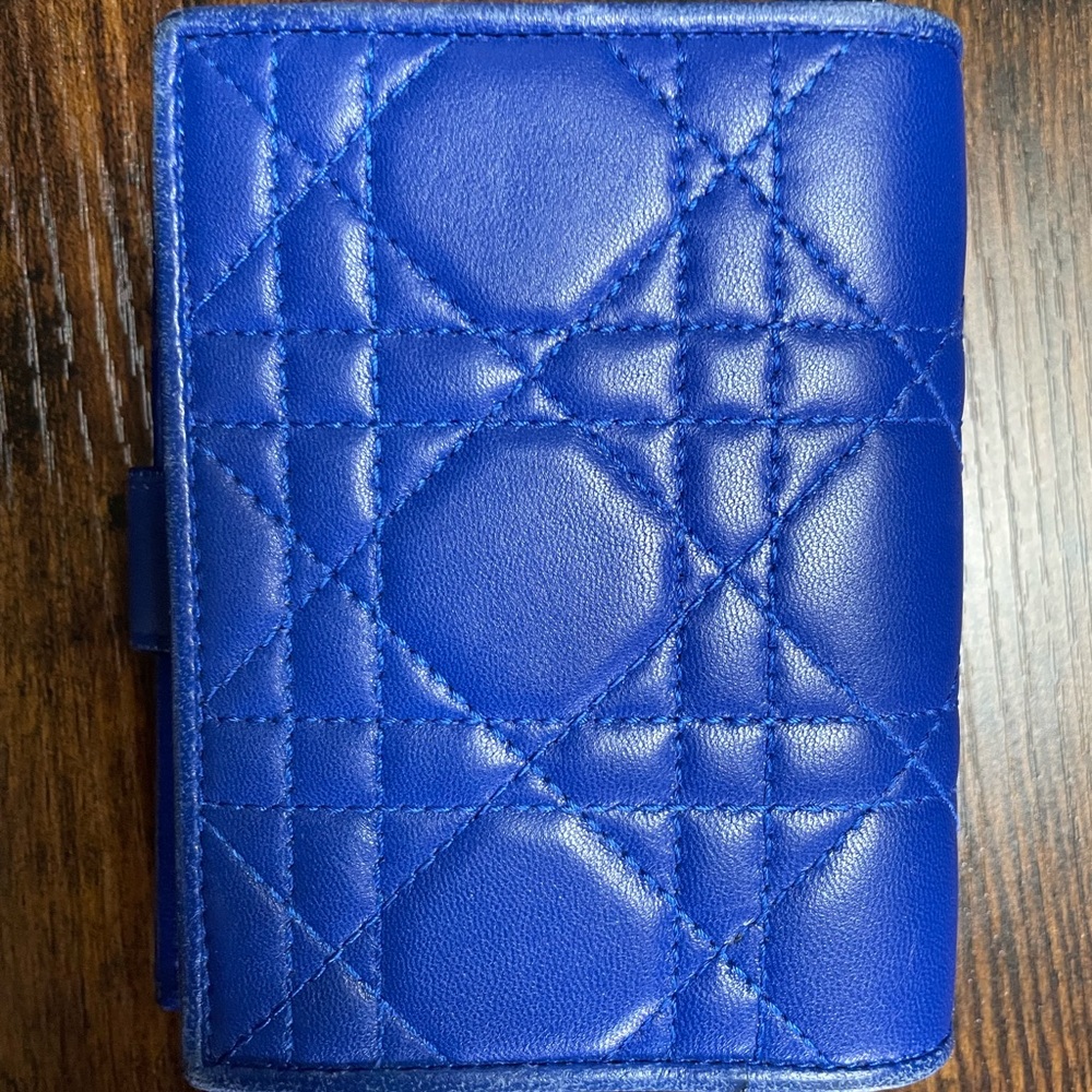 Christian Dior Quilt Lambskin Cannage Lady Dior Eden Wallet Blue - Picture 2 of 10